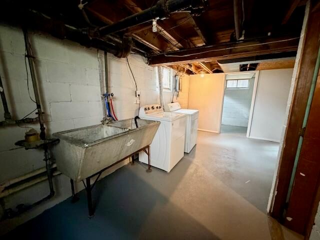 1687 Smith Street, Muskegon, MI 49442