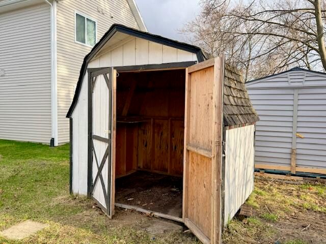 1687 Smith Street, Muskegon, MI 49442