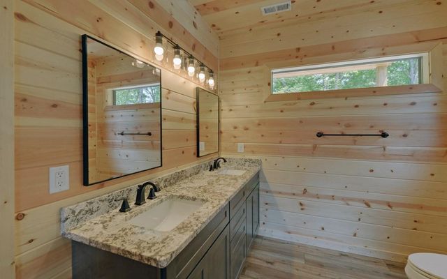 322 Deer Haven Trail, Murphy, NC 28906