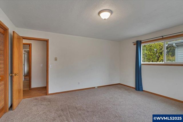 511 E Elwood St, Stayton, OR 97383