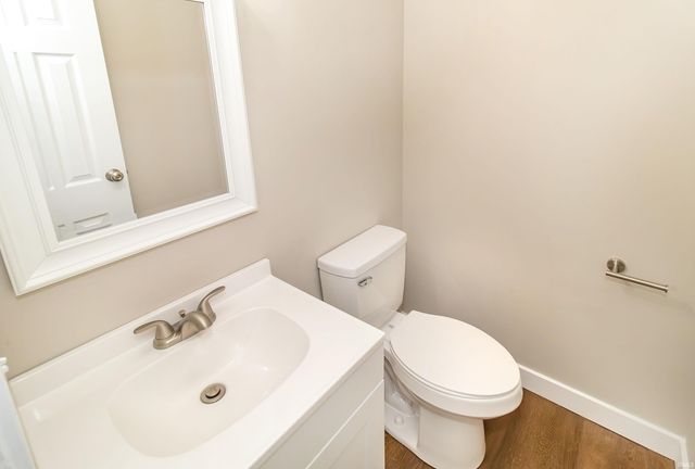 105 Carlisle Court, Chandler, IN 47610