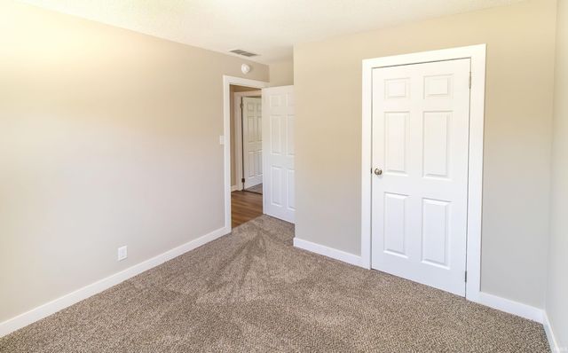 105 Carlisle Court, Chandler, IN 47610