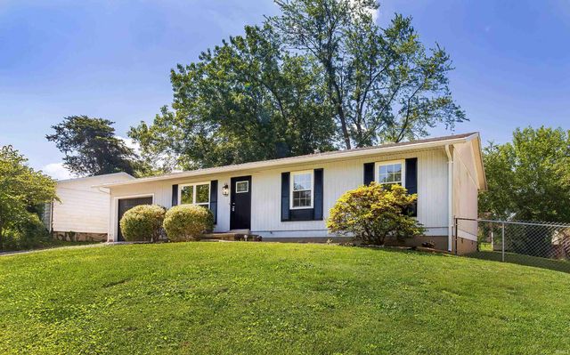 105 Carlisle Court, Chandler, IN 47610