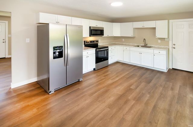 105 Carlisle Court, Chandler, IN 47610