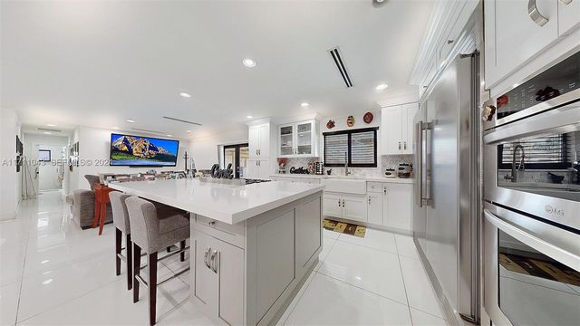 27200 SW 162nd Avenue, Homestead, FL 33031