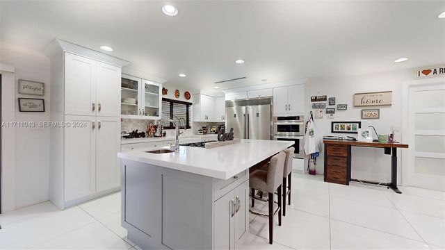 27200 SW 162nd Avenue, Homestead, FL 33031