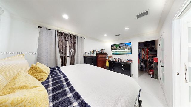 27200 SW 162nd Avenue, Homestead, FL 33031
