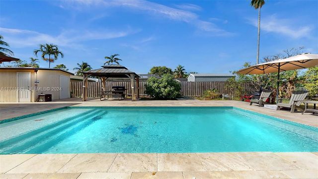27200 SW 162nd Avenue, Homestead, FL 33031