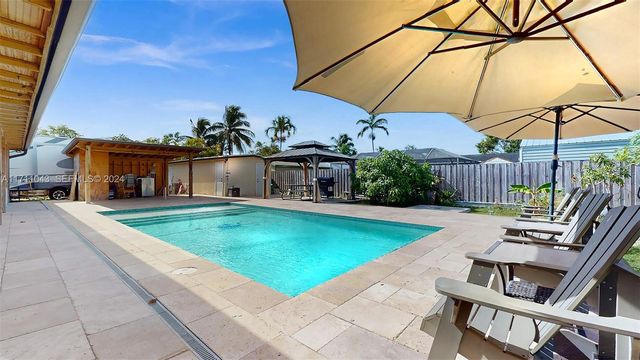 27200 SW 162nd Avenue, Homestead, FL 33031