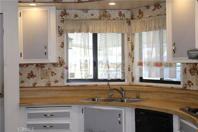 601 N Kirby Avenue 534, Hemet, CA 92545