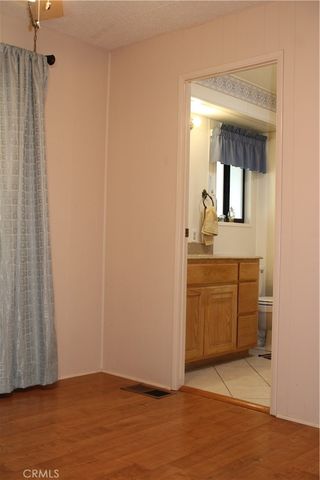 601 N Kirby Avenue 534, Hemet, CA 92545