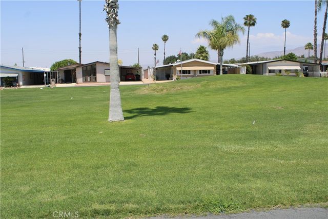 601 N Kirby Avenue 534, Hemet, CA 92545