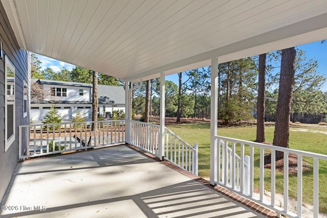 118 E Devonshire Avenue, West End, NC 27376