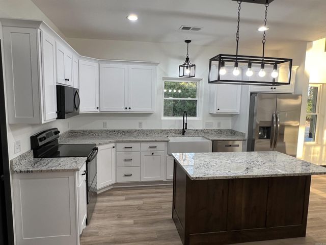 9583 S Highway 43, Harrison, AR 72601