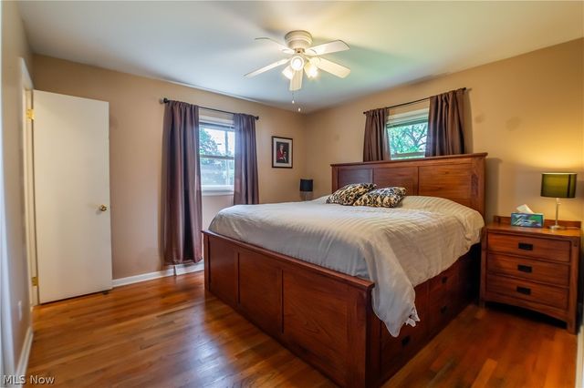 11255 Eleanor Avenue NE, Hartville, OH 44632