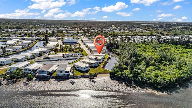 4300 RIVERSIDE DRIVE 106, Punta Gorda, FL 33982