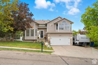 1045 E 5100 S, South Ogden, UT 84403