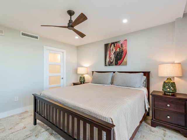 180 Seaview CT 504, Marco Island, FL 34145