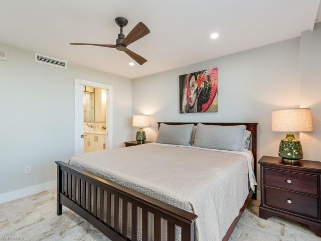 180 Seaview CT 504, Marco Island, FL 34145