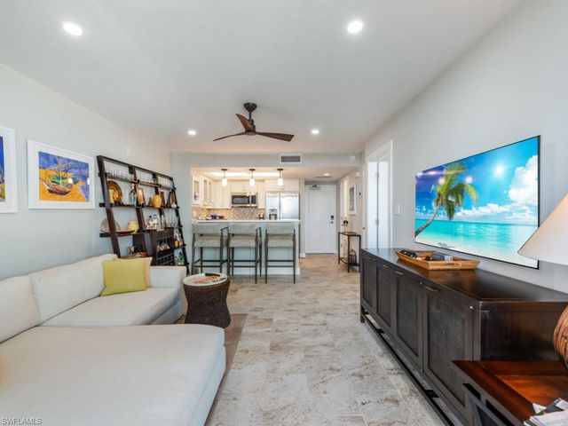 180 Seaview CT 504, Marco Island, FL 34145