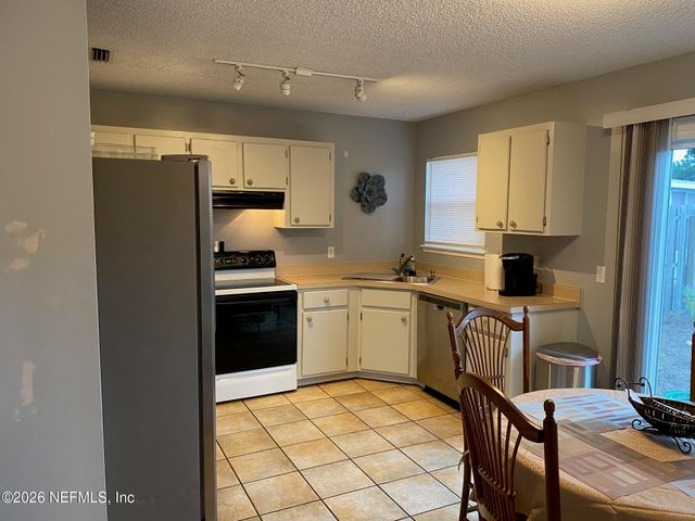 12323 SILENT BROOK Trail N, Jacksonville, FL 32225