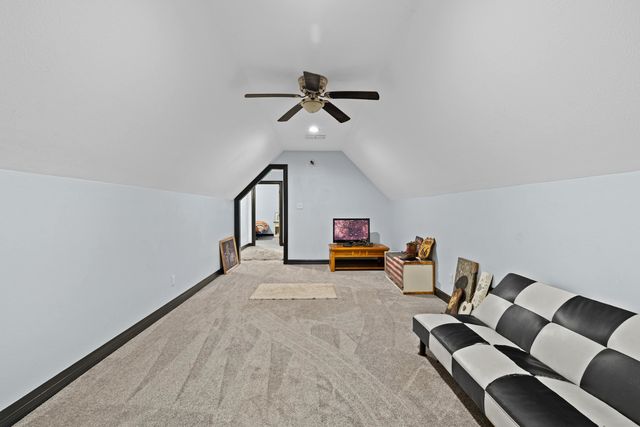 13054 County Road 2127, Henderson, TX 75652