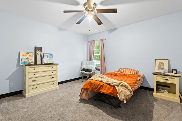 13054 County Road 2127, Henderson, TX 75652