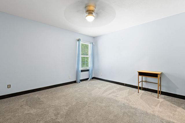 13054 County Road 2127, Henderson, TX 75652