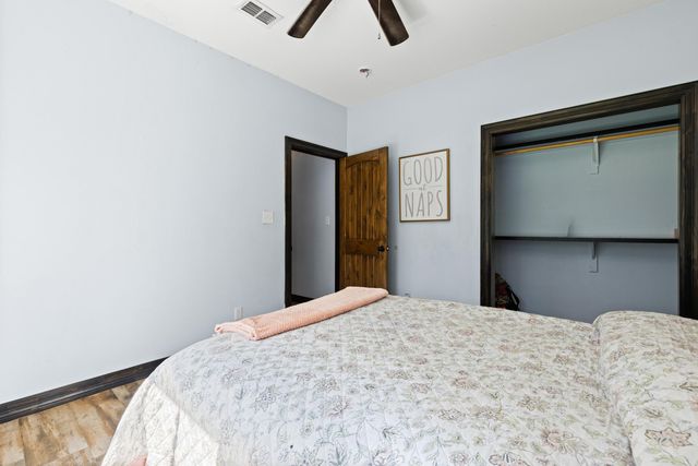 13054 County Road 2127, Henderson, TX 75652