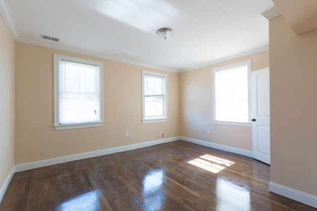 4803 Washington St 3, Boston, MA 02132