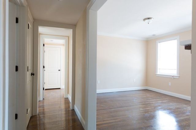 4803 Washington St 3, Boston, MA 02132
