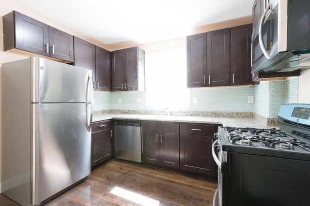 4803 Washington St 3, Boston, MA 02132