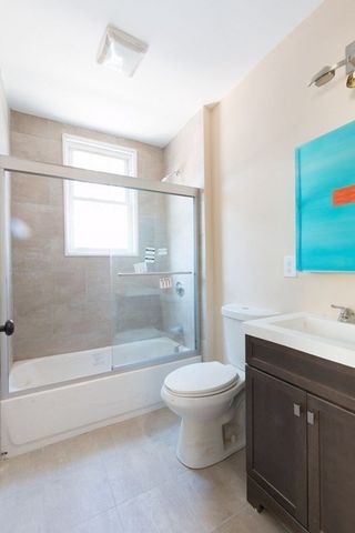 4803 Washington St 3, Boston, MA 02132