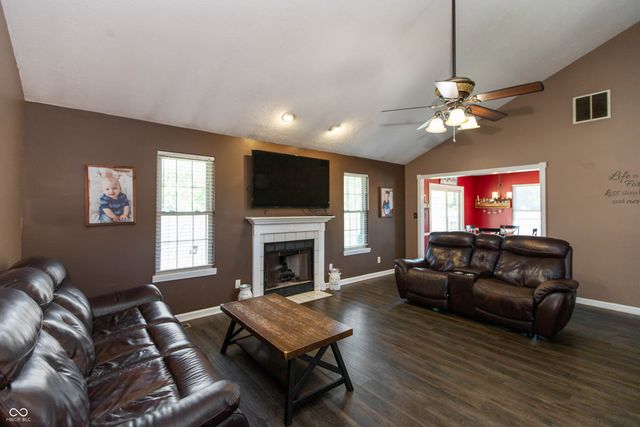 367 Primrose Lane, Avon, IN 46123