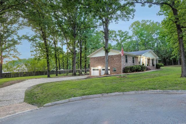 15 Shady Lane, Jacksonville, AR 72076