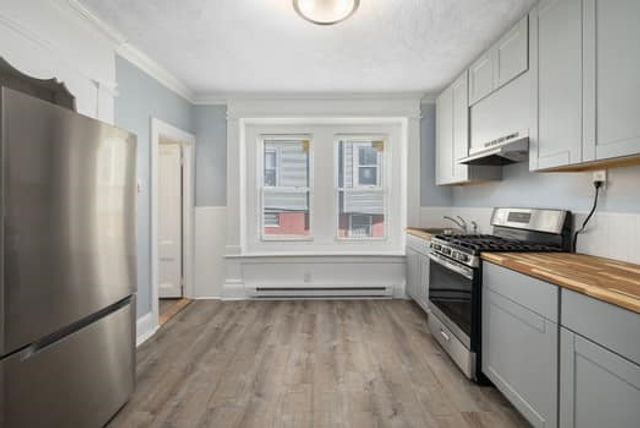 14 Doyle Avenue, Providence, RI 02906