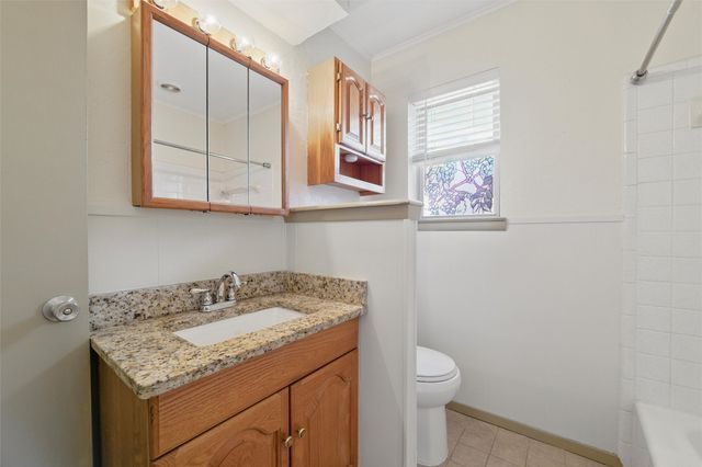 1801 Tyler Avenue, Euless, TX 76040