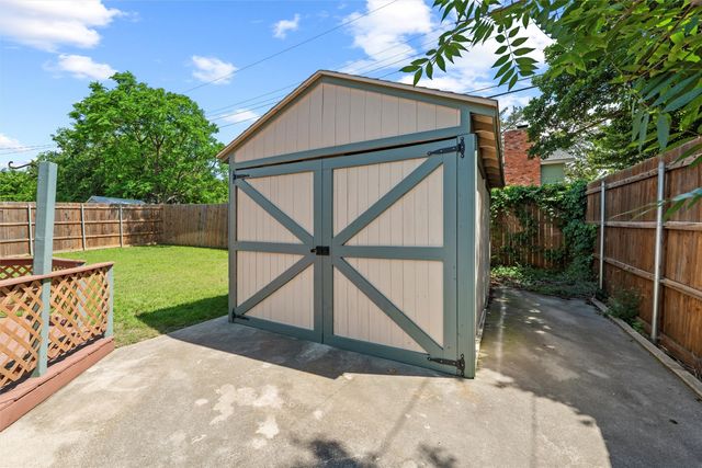 1801 Tyler Avenue, Euless, TX 76040