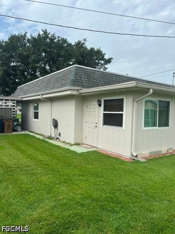 2331 Magnolia CT, Lehigh Acres, FL 33936