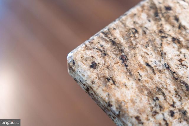 10 NORWALK LN, Barnegat, NJ 08005