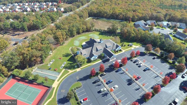 10 NORWALK LN, Barnegat, NJ 08005