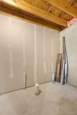 5641 Hawks Landing Drive, Hillsboro, MO 63050