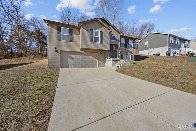 5641 Hawks Landing Drive, Hillsboro, MO 63050