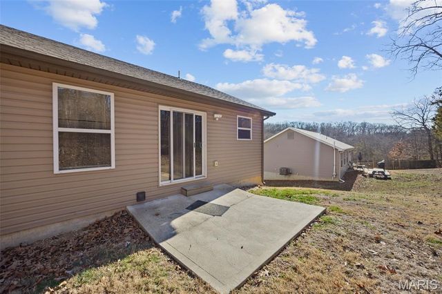 5641 Hawks Landing Drive, Hillsboro, MO 63050