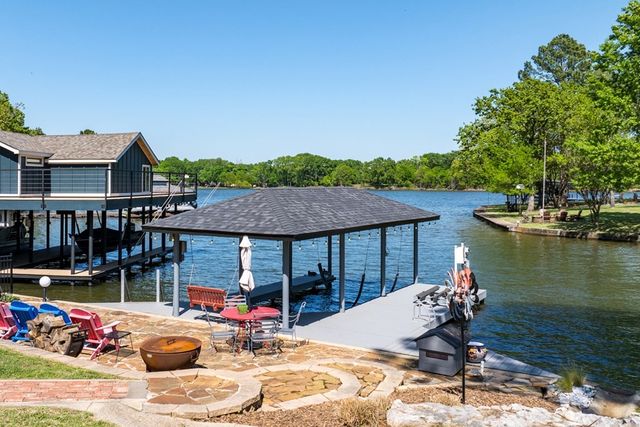 211 N Beverly Drive, Malakoff, TX 75148