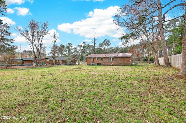 1426 Onslow Pines Road, Jacksonville, NC 28540