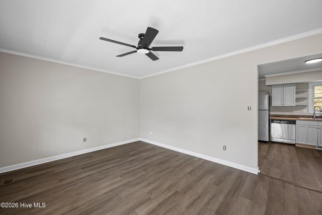 1426 Onslow Pines Road, Jacksonville, NC 28540