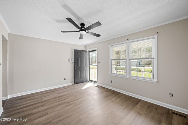 1426 Onslow Pines Road, Jacksonville, NC 28540