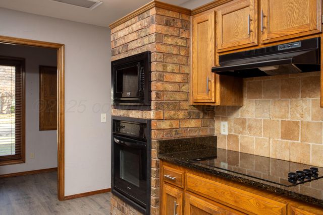 7305 QUEENS Place, Amarillo, TX 79109