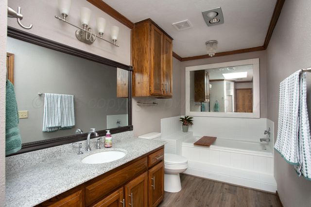 7305 QUEENS Place, Amarillo, TX 79109